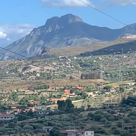 Villa Trabia Casa Bianca A *